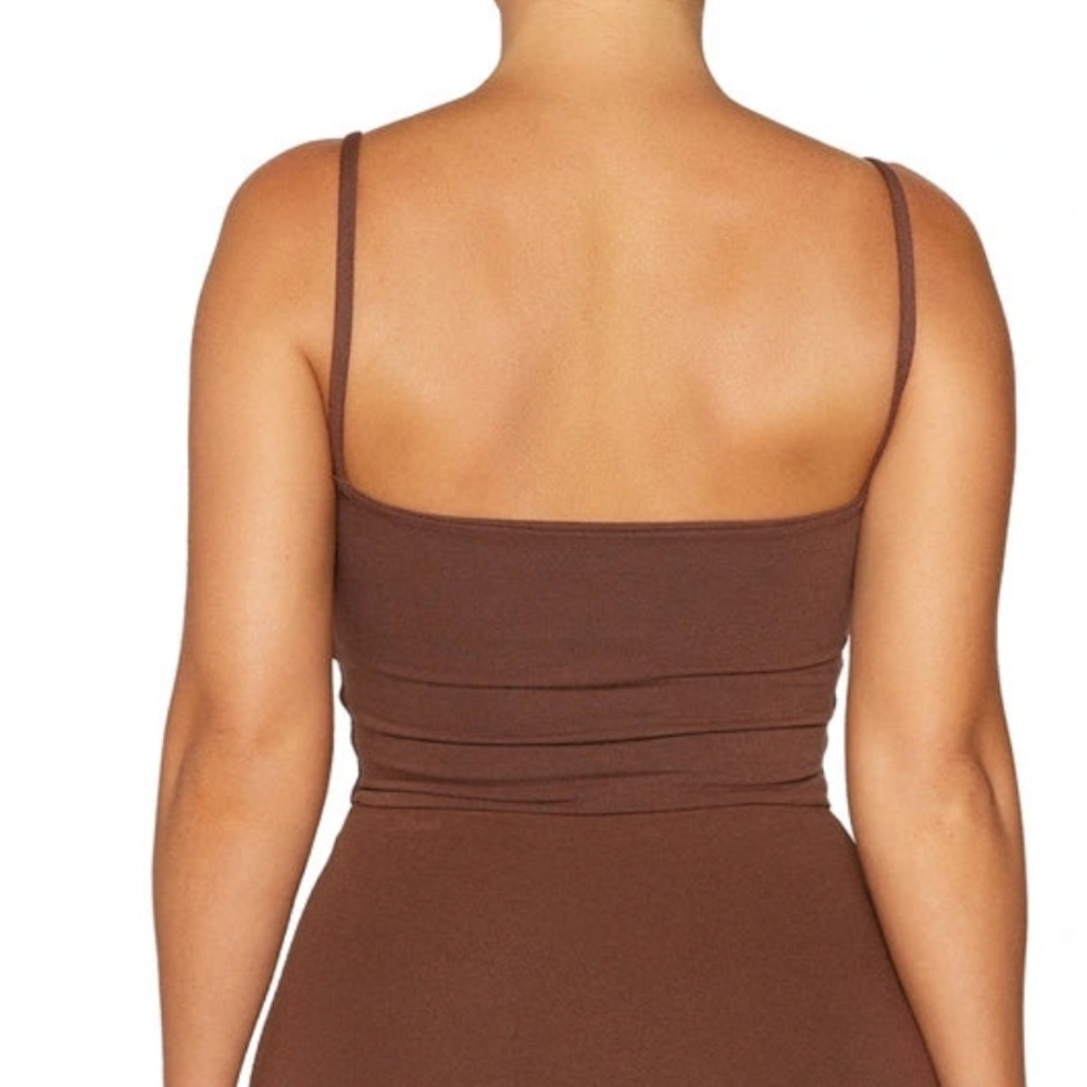 NAKED WARDROBE SOLID VIBES CHOCOLATE BROWN CROP TANK XL - Picture 2 of 9